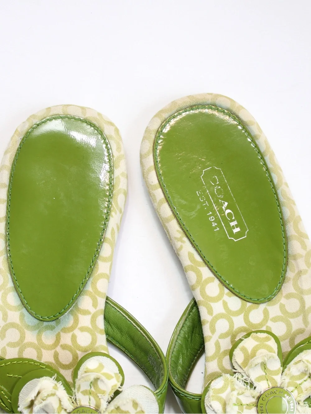 Coach Vintage Y2K Patty Green Thong Signature Canvas Flip Flop Sandals Size 7